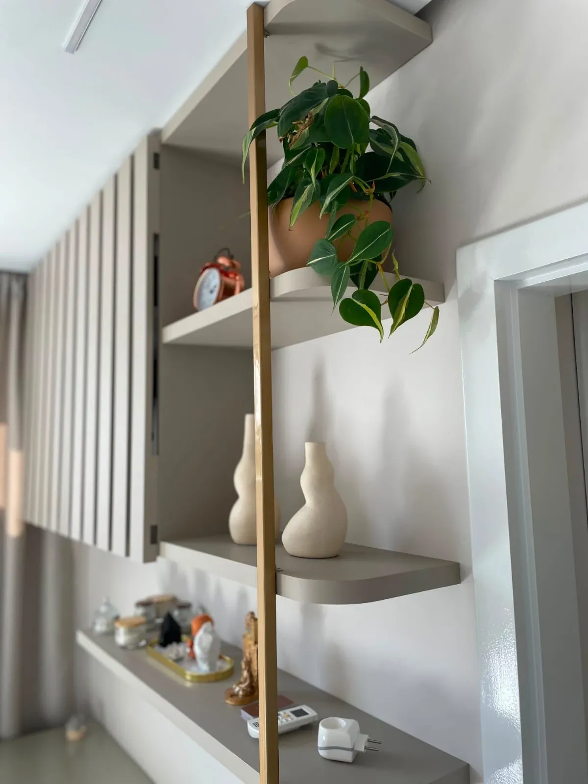 Ambiente com estrutura metálica Schreiner que permanece atual ao longo do tempo